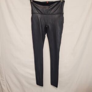 Spanx Faux Leather Leggings Size Medium Black Shaping High Rise Ankle Length